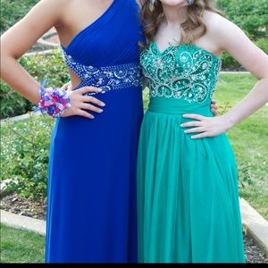 PROM/FORMAL GOWN ✨